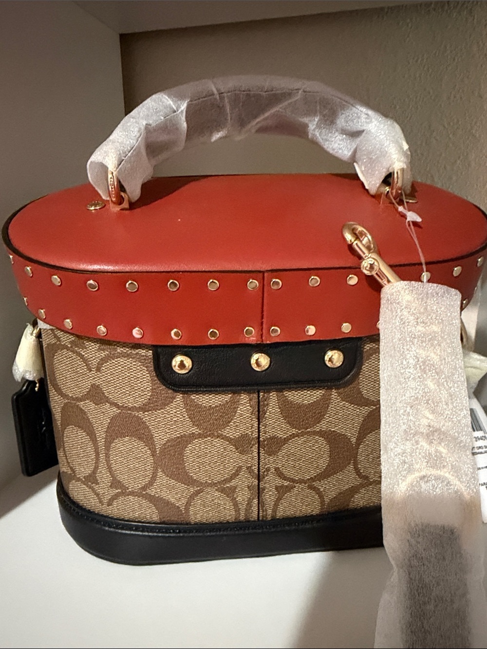 Coach Brown Signature Satchel with Red Trim and Black Base - Picture 3 of 3